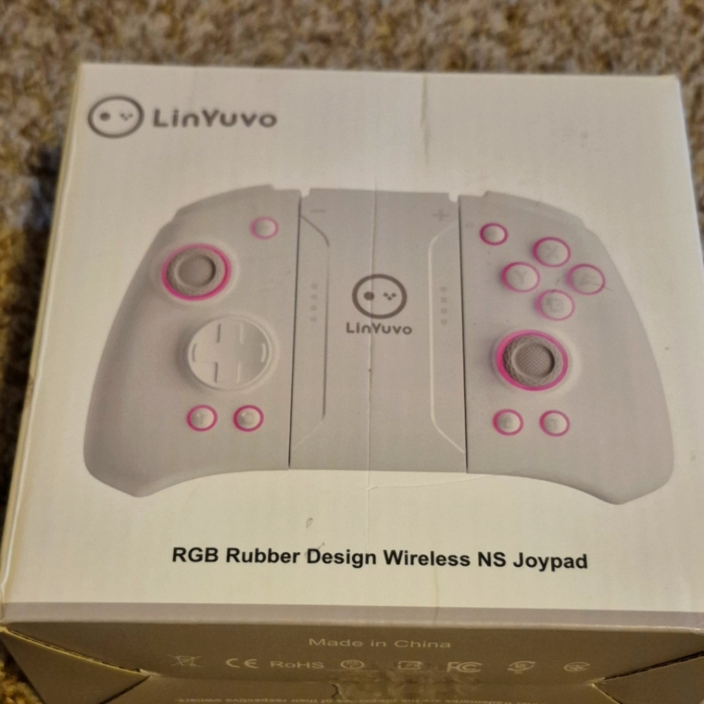 NIB LinYuvo Nintendo Switch KS33 (METAL Rocker)2 Replaceable D-Pad Controllers